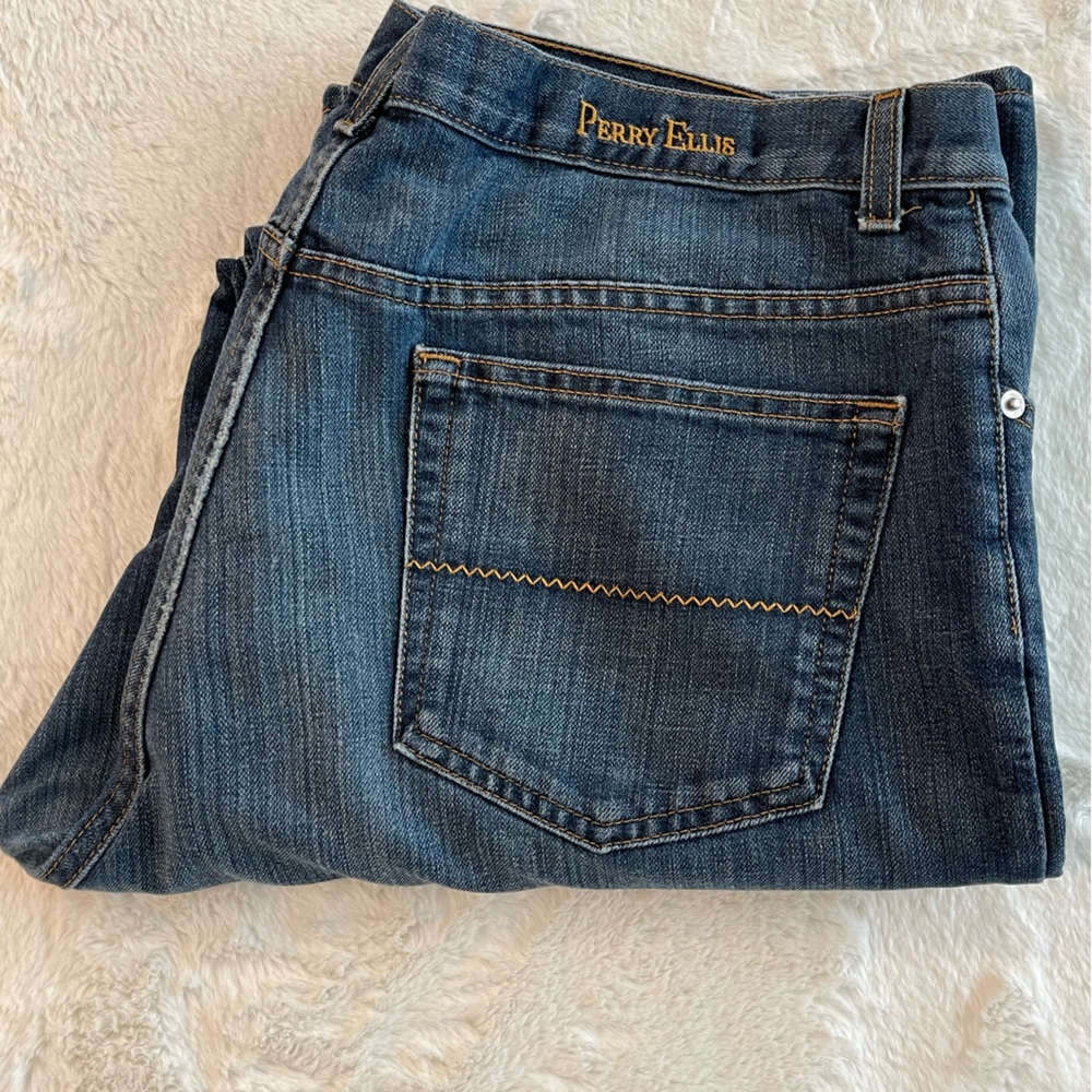 Perry Ellis 38/32 med/dark wash